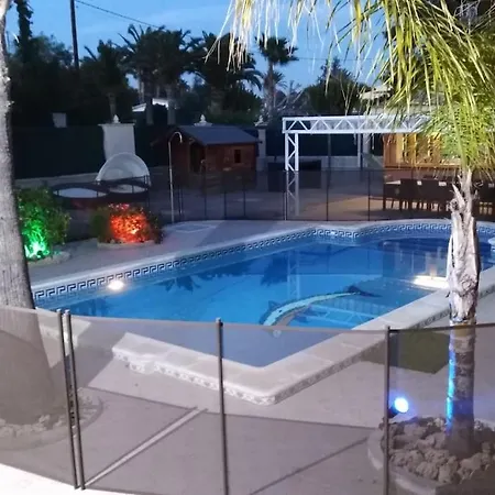 Alicante Ideal Familias Piscina Barbacoa Holiday home *